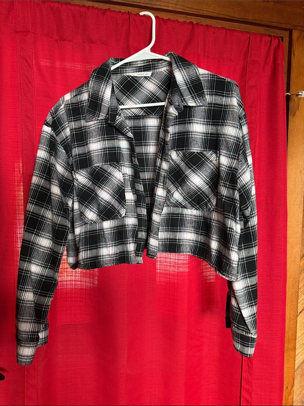Timing Black & White Plaid Cropped shirt